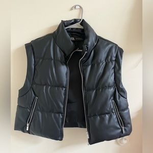 Cropped leather Zara vest